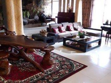 Rumah dijual di Kota Wisata, Bogor