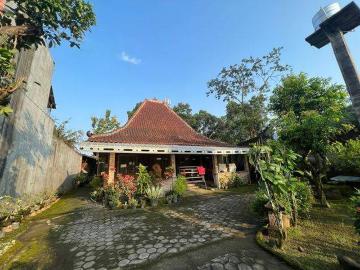 Rumah dijual di Kaliurang, Yogyakarta