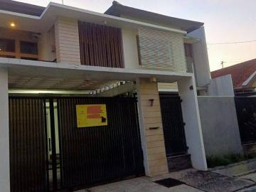 Rumah dijual di Karang Tempel, Semarang
