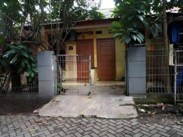Rumah dijual di Karang Tengah, Tangerang