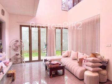 Rumah dijual di Karang Tengah, Tangerang