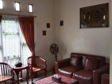Rumah dijual di Karawaci, Tangerang