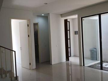 Rumah dijual di Kedamean, Gresik