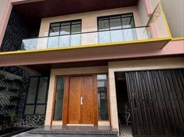 Rumah dijual di Kramat, Jakarta Pusat