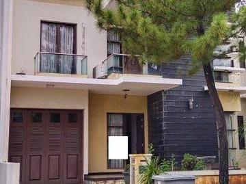 Rumah dijual di Harapan Indah, Bekasi