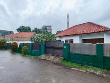 Rumah dijual di Jatiwaringin, Bekasi