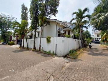 Rumah dijual di Jatiwaringin, Bekasi