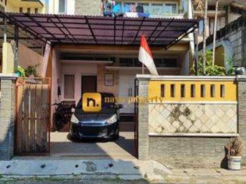 Rumah dijual di Jatiwaringin, Bekasi