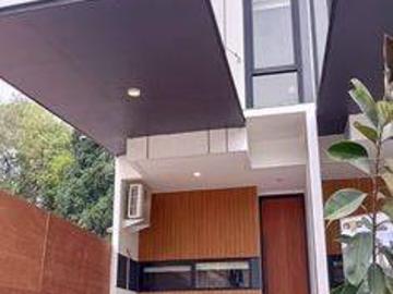 Rumah dijual di Jatiwaringin, Jakarta Timur