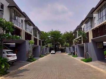 Rumah dijual di Lebak Bulus, Jakarta Selatan