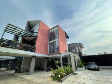 Rumah dijual di Lebak Bulus, Jakarta Selatan