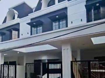 Rumah dijual di Mampang, Jakarta Selatan