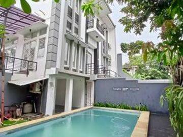 Rumah dijual di Mampang Prapatan, Jakarta Selatan