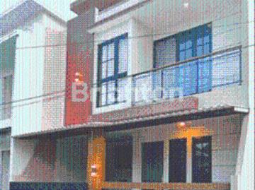 Rumah dijual di Menganti, Gresik
