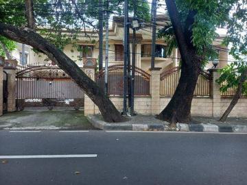 Rumah dijual di Menteng, Jakarta Pusat