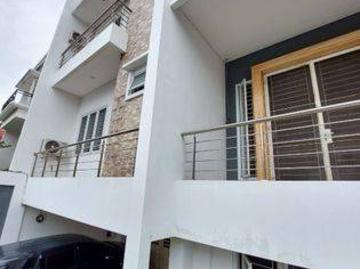 Rumah dijual di Muara Karang, Jakarta Utara