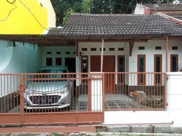 Rumah dijual di Ngamprah, Bandung Barat