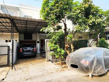 Rumah dijual di Sektor 1E Gading Serpong, Tangerang