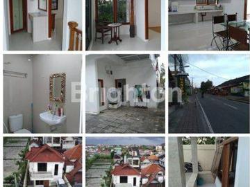 Rumah dijual di Seminyak, Badung