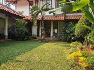 Rumah dijual di Senayan, Jakarta Selatan