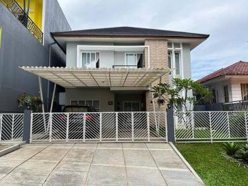Rumah dijual di Sentul, Bogor
