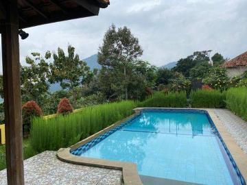 Rumah dijual di Sentul City, Bogor