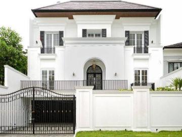 Rumah dijual di Sentul City, Bogor