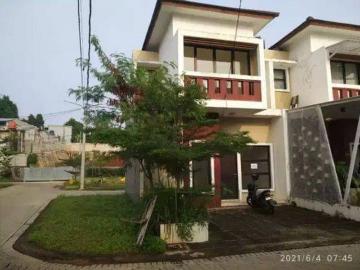 Rumah dijual di Serpong, Tangerang Selatan