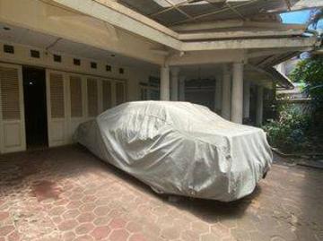 Rumah dijual di Simprug, Jakarta Selatan