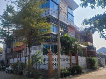 Rumah dijual di Summarecon Bekasi, Bekasi