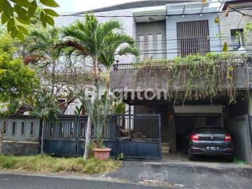 Rumah dijual di Sunset Road, Badung