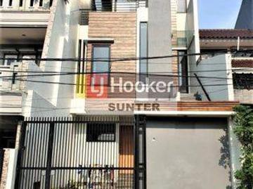 Rumah dijual di Sunter, Jakarta Utara