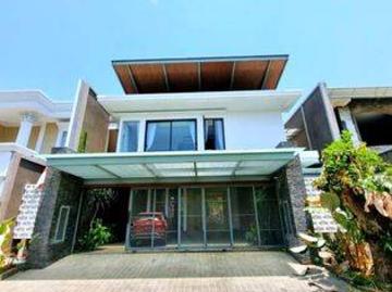 Rumah dijual di Pakuwon City, Surabaya