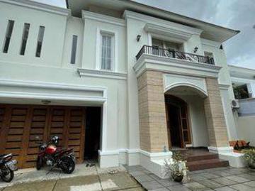 Rumah dijual di Panglima Polim, Jakarta Selatan