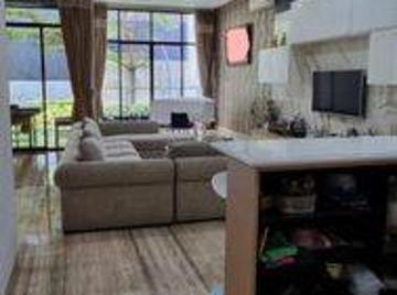 Rumah dijual di Pantai Indah Kapuk, Jakarta Utara