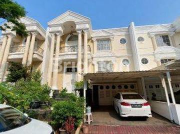Rumah dijual di Pantai Indah Kapuk, Jakarta Utara