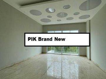 Rumah dijual di Pantai Indah Kapuk, Jakarta Utara