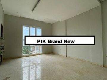 Rumah dijual di Pantai Indah Kapuk, Jakarta Utara