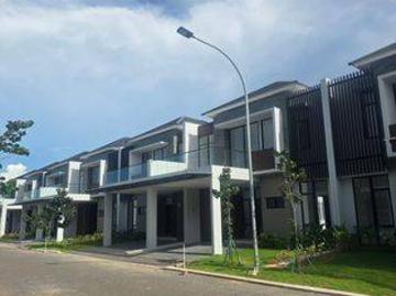 Rumah dijual di Pantai Indah Kapuk 2, Jakarta Utara