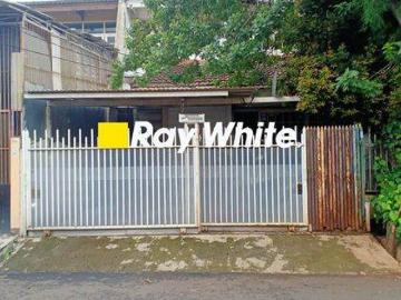 Rumah dijual di Petukangan, Jakarta Selatan