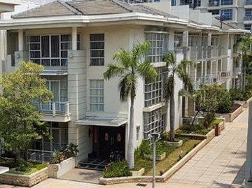 Rumah dijual di Pluit, Jakarta Utara