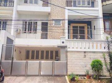 Rumah dijual di Pluit, Jakarta Utara