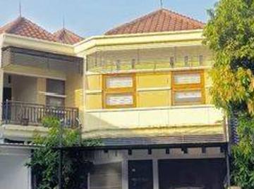 Rumah dijual di Raffles Hills, Jakarta Timur
