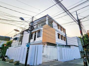 Rumah dijual di Tomang, Jakarta Barat