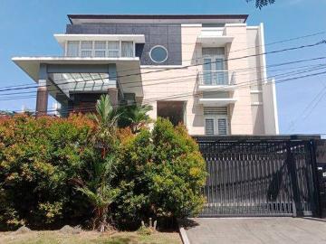 Rumah dijual di Tanjung Bunga, Makassar
