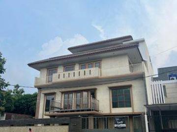 Rumah dijual di Villa Meruya, Jakarta Barat