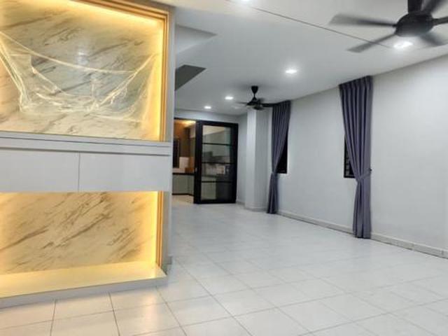 Rumah dijual end lot fully renovated pulai mutiara