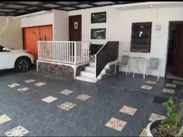Rumah disewa di Condong Catur, Sleman
