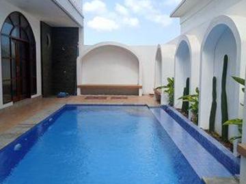 Rumah disewa di Canggu, Badung
