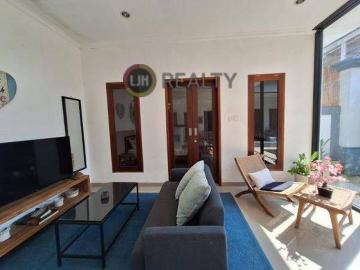 Rumah disewa di Canggu, Badung